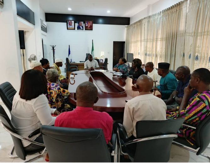 C’River Education Commissioner Welcomes Akpabuyo – Community Leaders and Management of UBEC Model Vocational School in Calabar